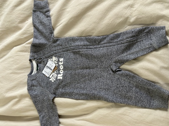 Roots Cooper Beaver Romper - Picture 1 of 1